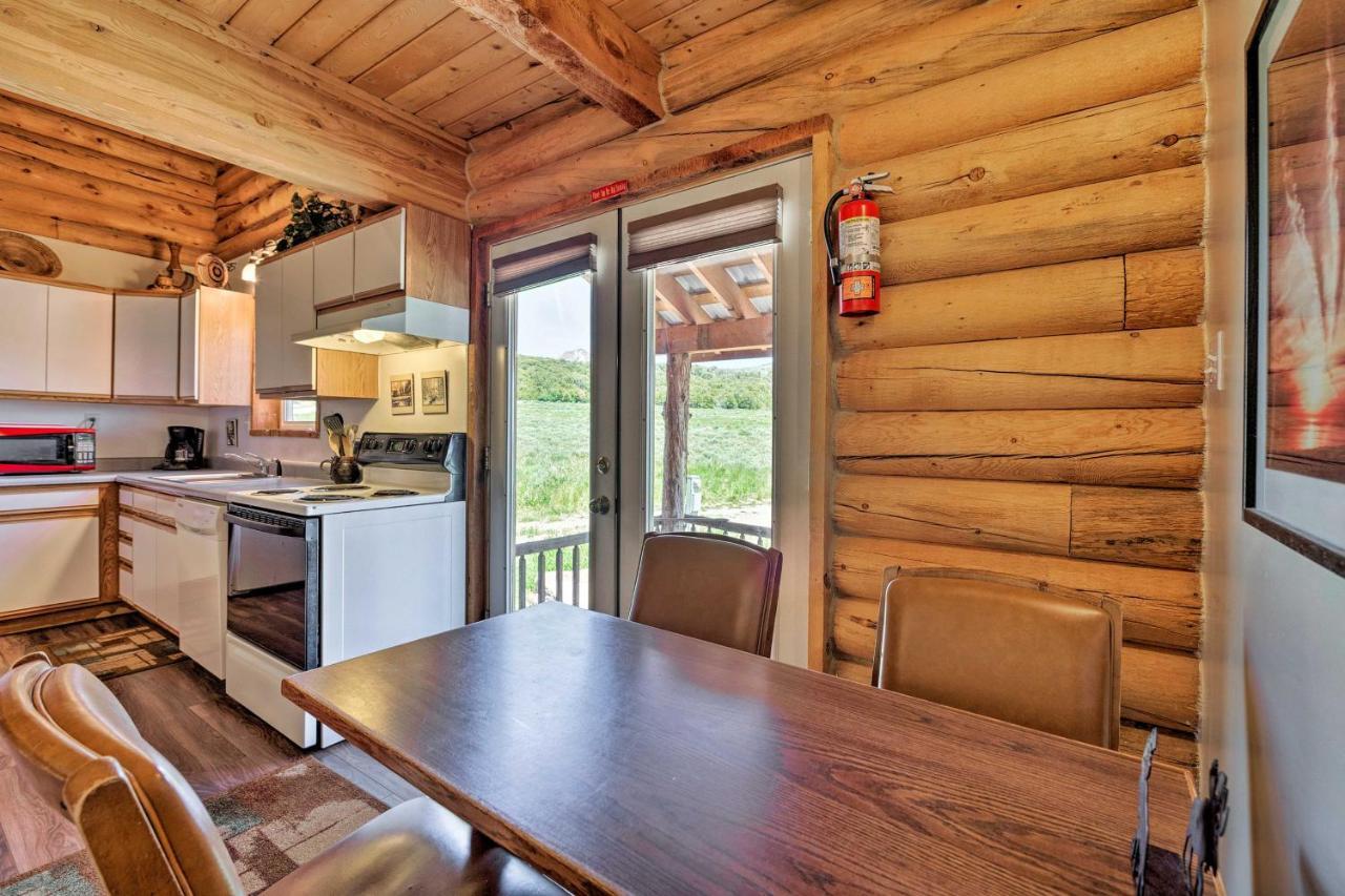 Cabin With Fire Pit, Views And Bbq 18 Mi To Moab! 外观 照片