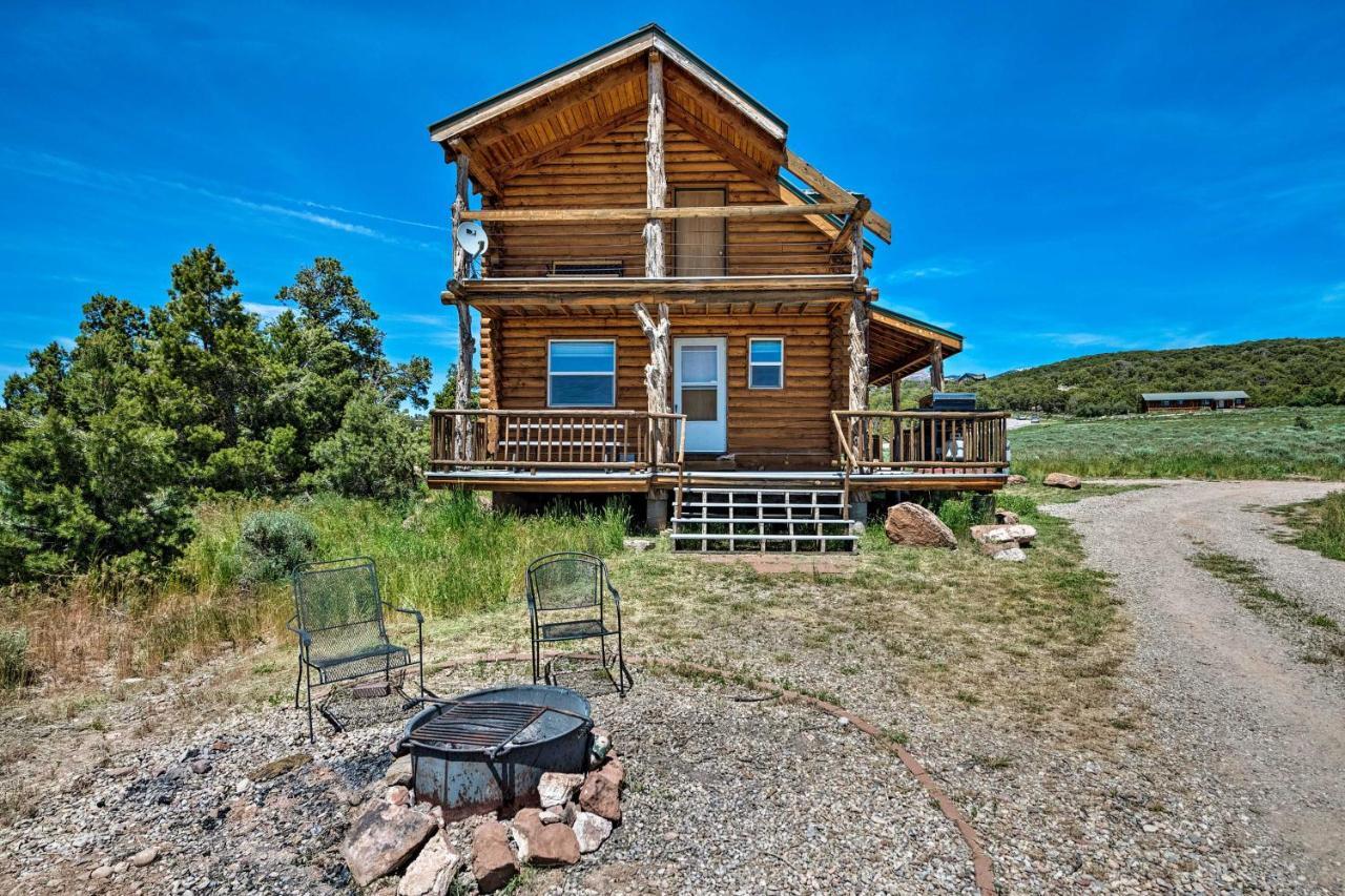 Cabin With Fire Pit, Views And Bbq 18 Mi To Moab! 外观 照片
